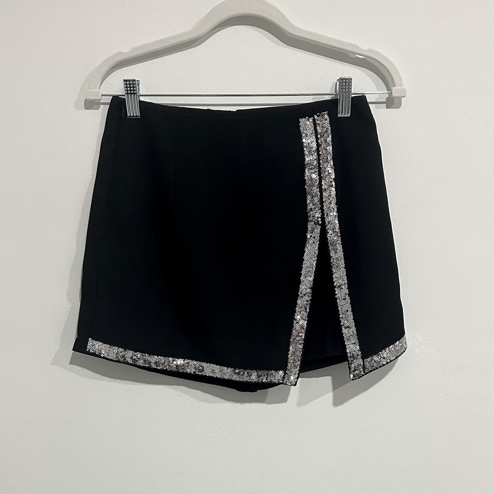 Black Sequin Trim Skort Size S